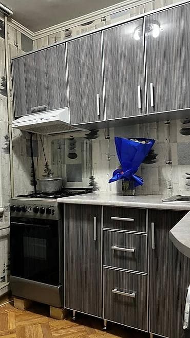 Батирлерди сатуу: 1 бөлмө, 38 м², 104-серия, 2 кабат, Косметикалык ремонт — 3