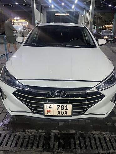 subaru outback 2013: Hyundai Elantra: 2018 г., 2 л, Бензин, Седан — 2