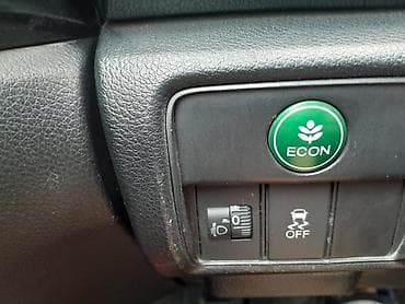 Honda Accord: 2018 г., 0.2 л, Вариатор, Седан — 10