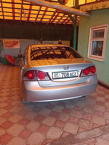 хонда степ эреф 1: Honda Civic: 2006 г., Седан — 1