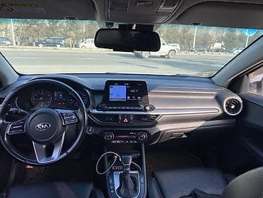 kia: Kia K3: 2018 г., Седан — 5