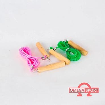 Скакалка детская Описание: Один из самых доступных и простых в