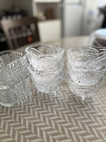 Продам хрустальные креманки и салатницы элегантный набор для вашего