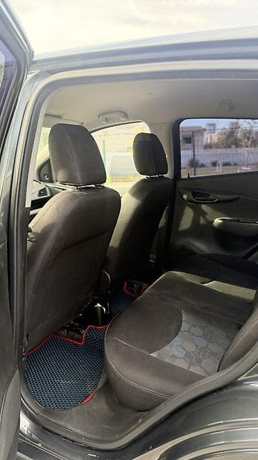 смарт родстер: Chevrolet Spark: 2017 г., 1 л, Автомат, Бензин, Хэтчбэк — 5