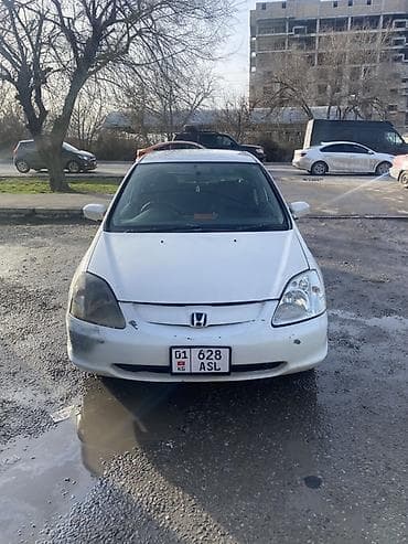 Honda Civic: 2002 г., 1.5 л, Вариатор, Бензин, Хэтчбэк