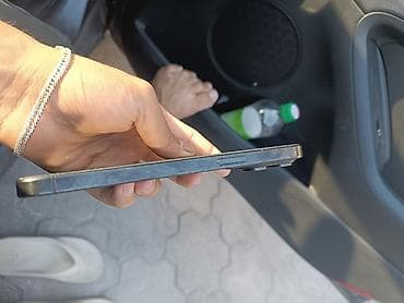 surface 7 pro: IPhone 15 Pro Max, Б/у, Black Titanium, 79 % — 3