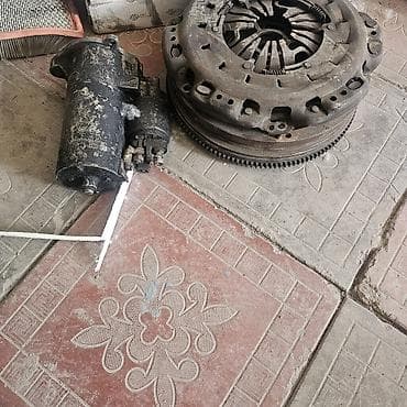 Детали двигателя и навесное оборудование (комплекткра разрозненных — 1