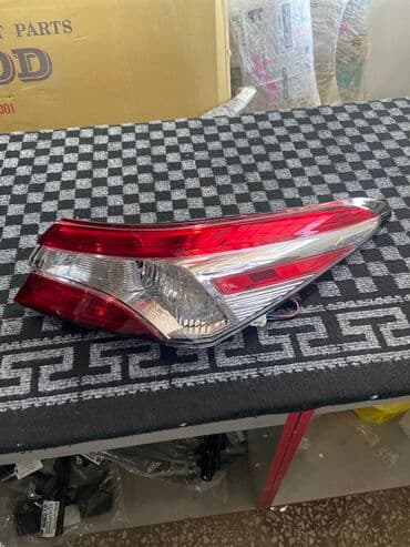 задние стоп: Крыло Заднее левое Toyota — 1