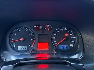 golf 2: Volkswagen Golf Variant: 2001 г., 1.4 л, Механика, Бензин, Универсал — 10