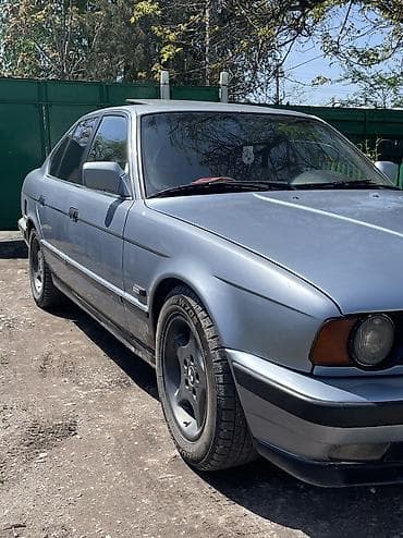 мерседес т 1: BMW 525: 1989 г., 3 л, Кол менен иштөөчү, Бензин, Седан — 8