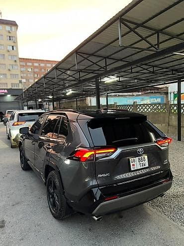 Toyota RAV4: 2021 г., 2.5 л, Вариатор, Гибрид, Кроссовер — 7