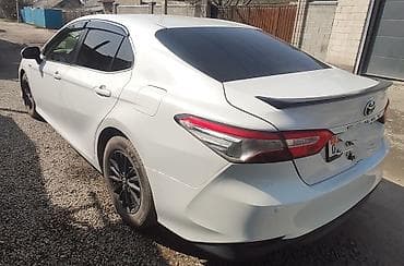 Toyota: Toyota Camry: 2019 г., 2.5 л, Вариатор, Гибрид, Седан — 5