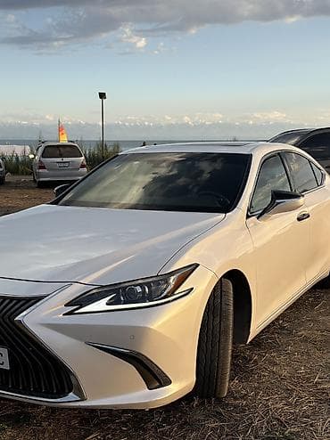 Lexus ES: 2021 г., 2.5 л, Автомат — 3
