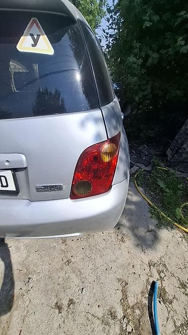 sprinter 2 2: Toyota Ist: 2003 г., 1.5 л, Автомат, Хэтчбэк — 1