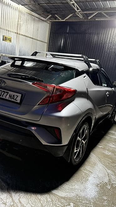 lexus lx 470 2008: Toyota C-HR: 2018 г., 2 л, Вариатор, Бензин, Кроссовер — 5