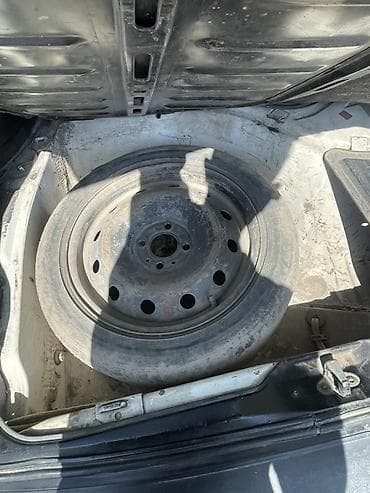 ош эвакутор: Volkswagen Passat: 1989 г., 1.8 л, Кол менен иштөөчү, Бензин, Универсал — 5