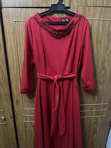 Элегантное красное платье миди с поясом и декором - Цвет: насыщенный — 1