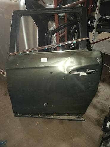 rexton: Дверь Задняя левая Ssangyong, Оригинал — 1