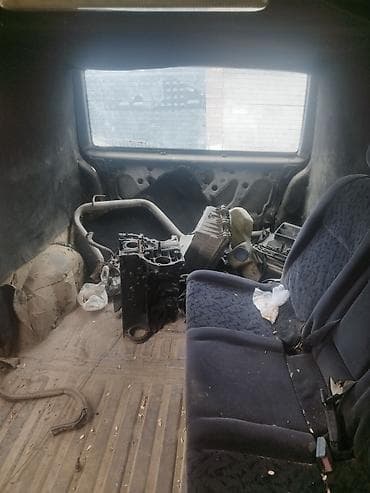 ом 646: Mercedes-Benz Vito: 1999 г., Механика, Минивэн — 8