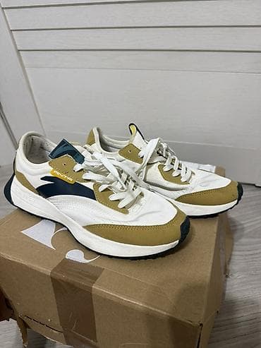 nike react: Кроссовки ANTA оригинал 41 размер продаю б/у свою обувь - Модель — 1