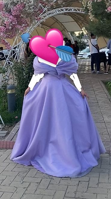 Вечернее пышное платье в лиловом оттенке. Носила один раз на выпускной