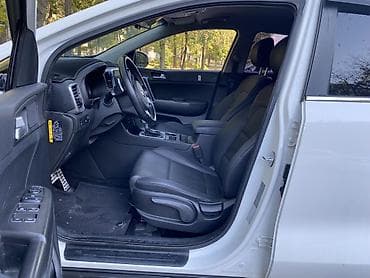 Kia Sportage: 2019 г., 2 л, Автомат, Дизель, Кроссовер — 9