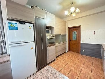 Квартиры: 4 комнаты, 124 м², Манаса/Боконбаева Элитка, 2 этаж, Требуется ремонт — 7