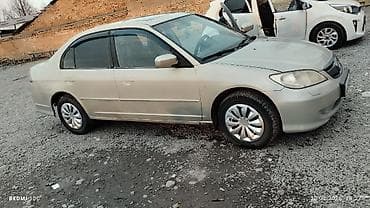 авто сатуу: Honda Civic: 2004 г., 1.7 л, Кол менен иштөөчү, Бензин, Седан — 2