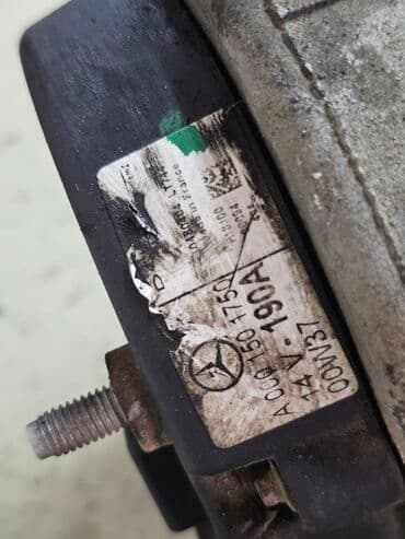 генератор 211: Генератор Mercedes-Benz 2000 г., Б/у, Оригинал, Германия — 2