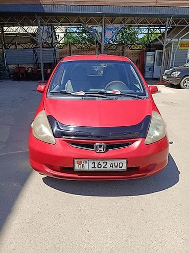 Honda Fit: 2003 г., 1.3 л, Механика, Бензин, Хэтчбэк