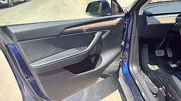 Транспорт: Tesla Model Y: 2024 г., Электромобиль, Кроссовер — 7