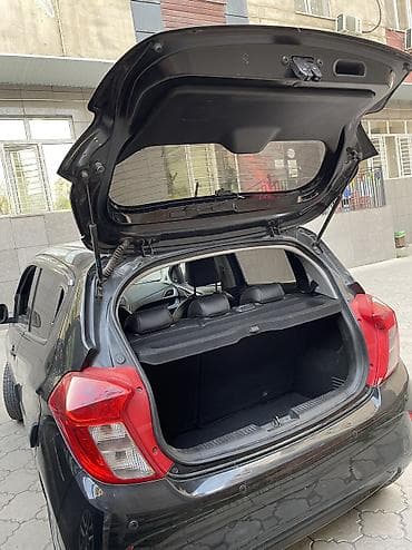 яхтер: Chevrolet Spark: 2018 г., 1 л, Автомат, Бензин, Хэтчбэк — 6