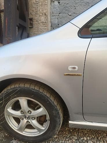 golf 3 universal: Honda Stream: 2004 г., 1.7 л, Автомат, Бензин, Универсал — 6