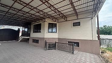 афрем дом: 250 м², 6 комнат — 1