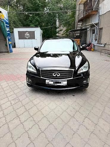 Infiniti M: 2011 г., 3.7 л, Автомат, Бензин, Седан — 1