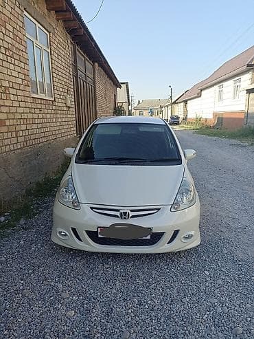 малолитражки автомат: Honda Fit: 2005 г., 1.5 л, Вариатор, Бензин, Хэтчбэк — 1
