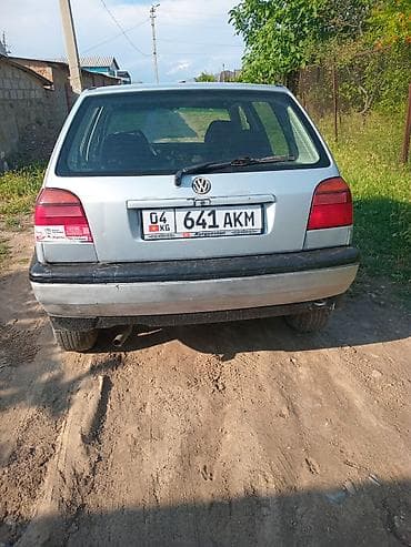 ауди а6 с4 1: Volkswagen Golf: 1994 г., 1.6 л, Кол менен иштөөчү — 3