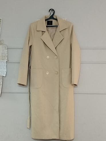 Шубы: Женская верхняя одежда и пиджак - Пальто бежевое, длина миди. Прямой — 1