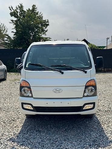 eafc 25: Легкий грузовик, Hyundai, Стандарт, 3 т, Б/у — 3