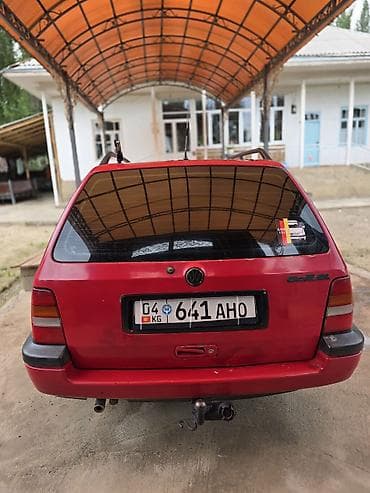 Транспорт: Volkswagen Golf: 1995 г., 1.8 л, Механика, Бензин, Универсал — 3