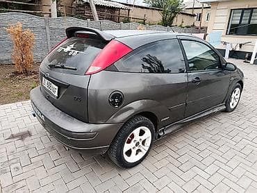 4runner 285: Ford Focus: 2002 г., Хэтчбэк — 5