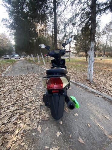 контрактный двигатель в бишкеке: Макси-скутер M8, 150 куб. см, Бензин, Б/у — 4