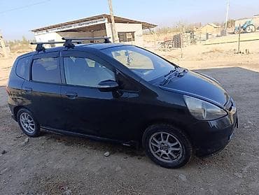 лобовой на фит: Honda Fit: 2005 г., 1.3 л, Вариатор, Бензин, Хэтчбэк — 3