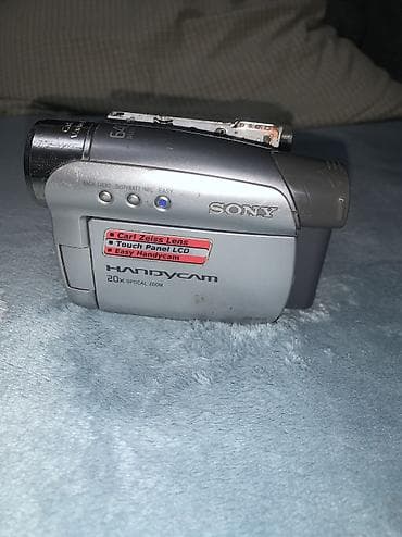 камеры со звуком: Видеокамера Sony DCR-HC23E Handycam с оптикой Carl Zeiss Vario-Tessar — 6