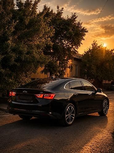 Chevrolet Malibu: 2017 г., Автомат, Бензин, Седан — 2
