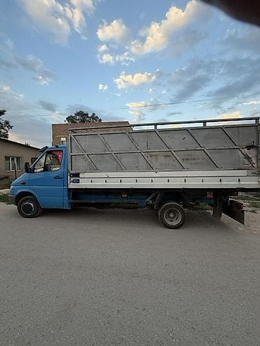 Грузовой автобус/фургон Mercedes-Benz (кабина Sprinter, удлинённая — 3
