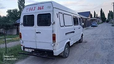 cl 7: Mercedes-Benz T1: 1995 г., 2.9 л, Механика, Дизель, Фургон — 3
