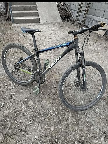 Горный велосипед, Giant, Рама S (145 - 165 см), Алюминий