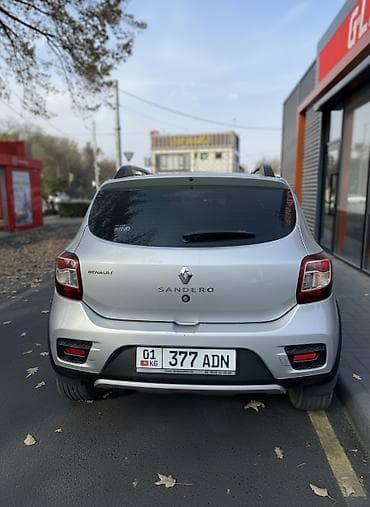 Renault Sandero Stepway: 2017 г., 1.6 л, Автомат, Бензин, Кроссовер