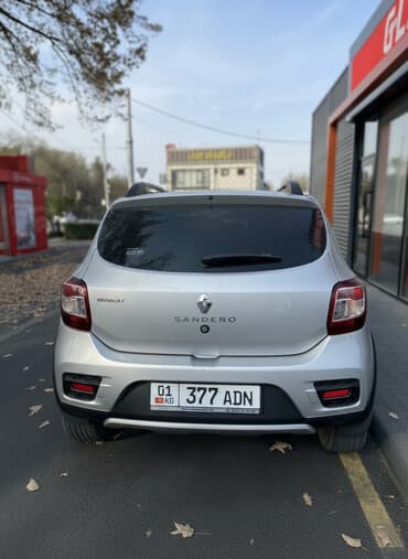 step: Renault Sandero Stepway: 2017 г., 1.6 л, Автомат, Бензин, Кроссовер — 1